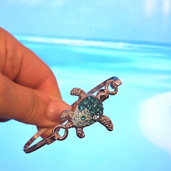 Sea Turtle Thin Wire Bangle/Hook Bracelet/Aqua Turquoise/Ocean Jewelry/NWT - Picture 7 of 9